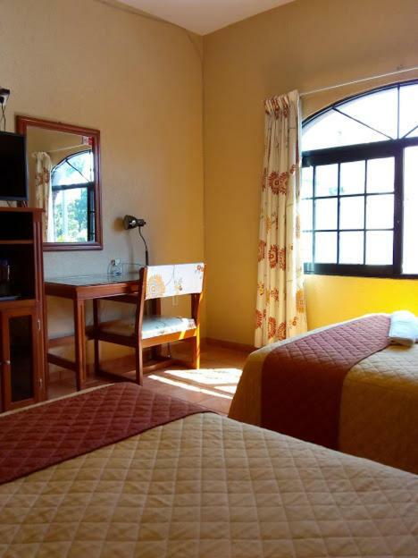 Hotel Virreynal Córdoba エクステリア 写真